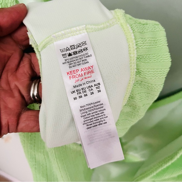 Pretty Little Things Lime Textured Bikini Top NWT Size 26 (US) - Picture 5 of 7